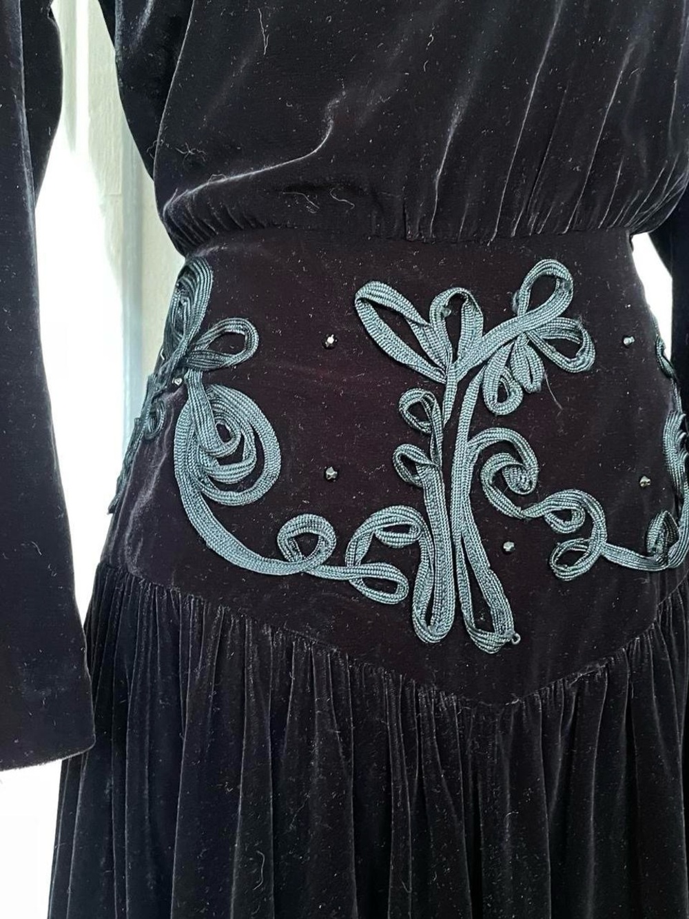 Vintage velvet maxi dress - Picture 3 of 6